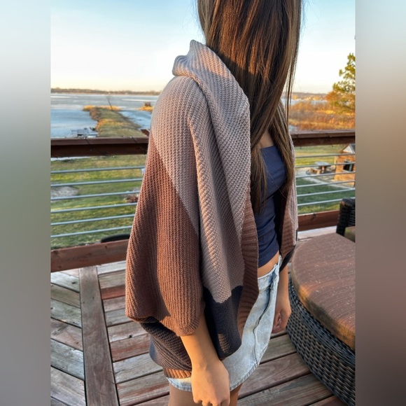 Sand/blue/brown Colorblock Dolman Sleeve Cocoon Cardigan one size shall - Picture 9 of 11